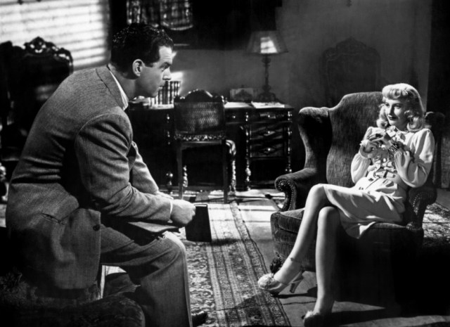 Fred-McMurray-Barbara-Stanwyck-Double-Indemnity-1024x744